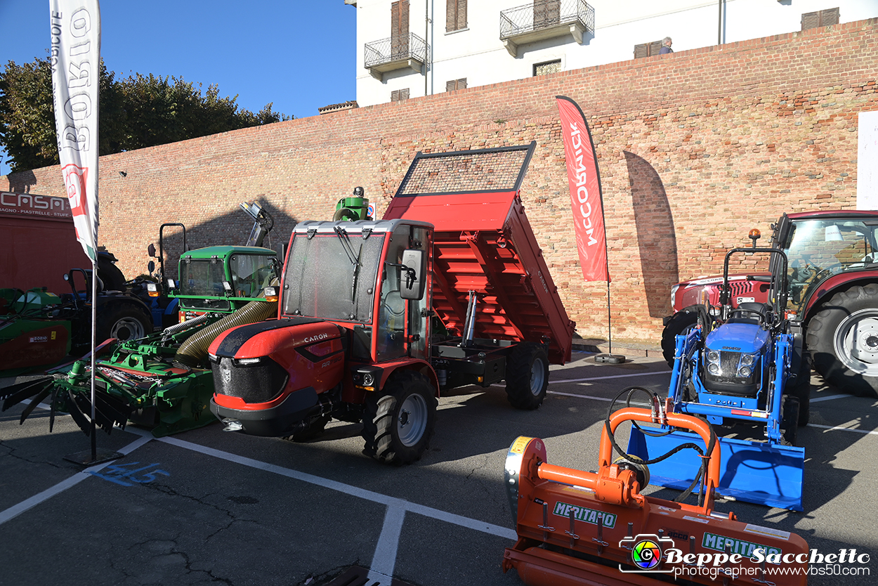 VBS_7273 - Fiera dei Santi - 12.ma Fiera Nazionale del Tartufo.jpg